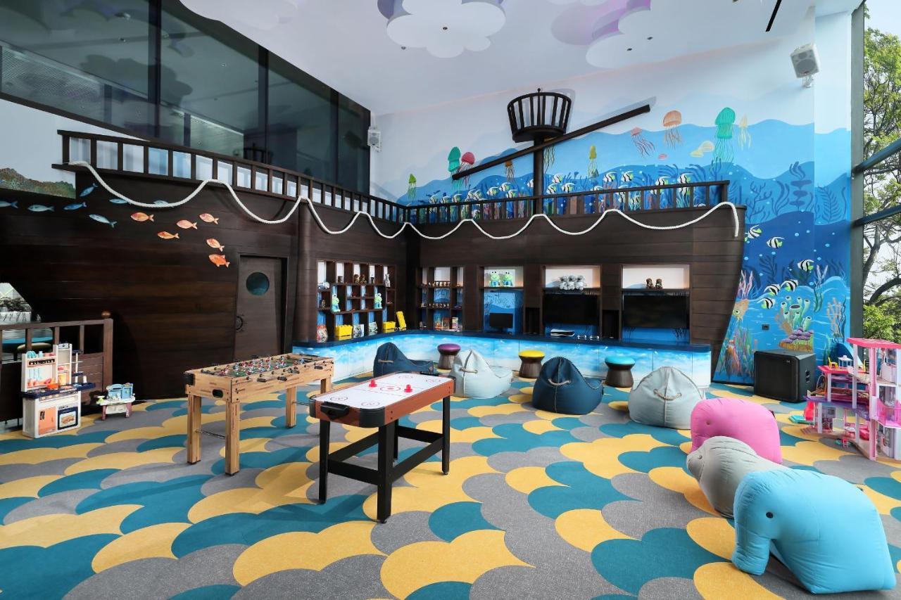 Padma Hotel 세마랑 외부 사진
