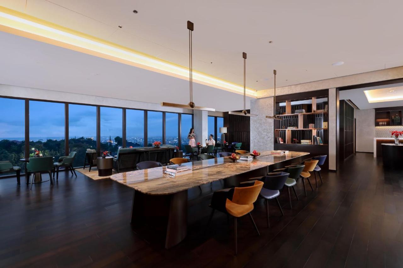 Padma Hotel 세마랑 외부 사진