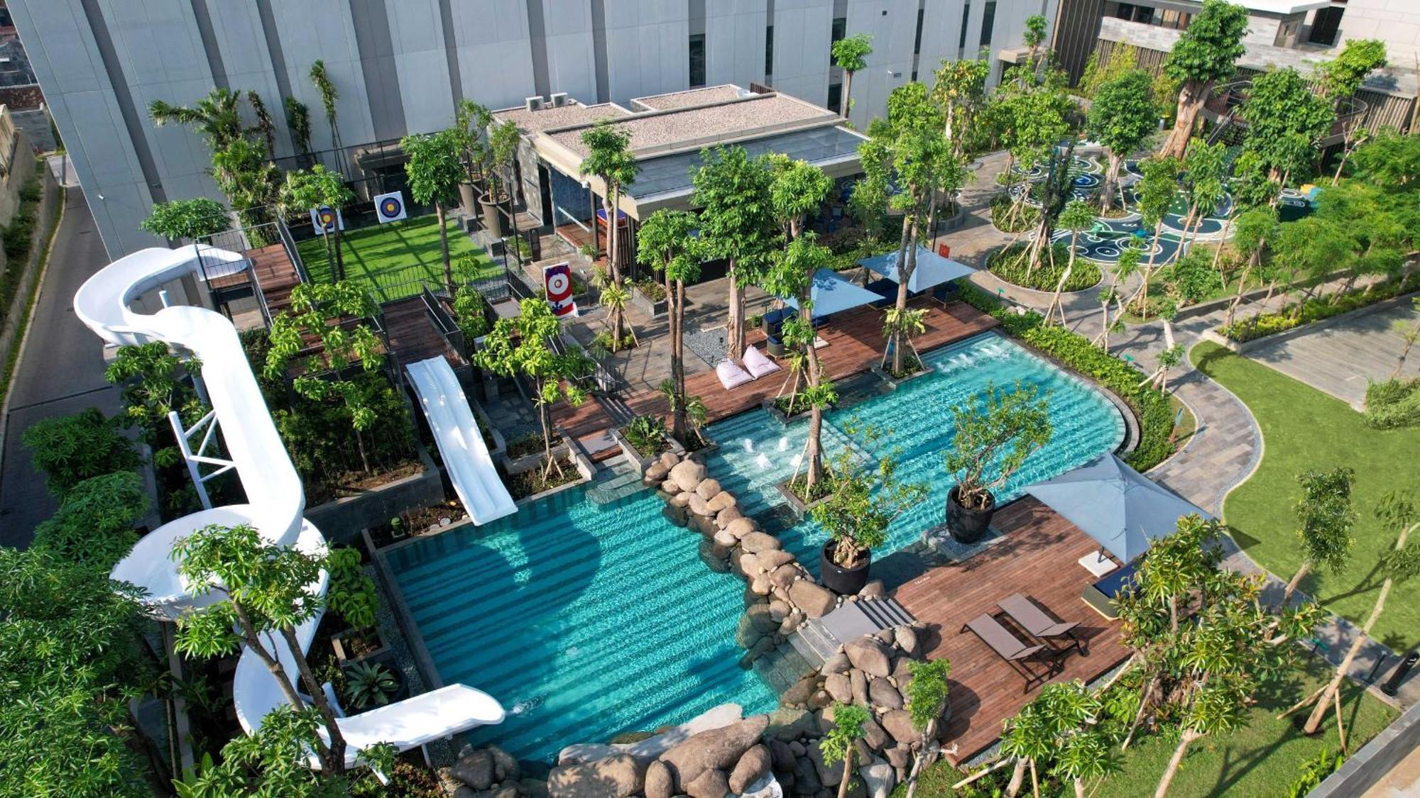 Padma Hotel 세마랑 외부 사진